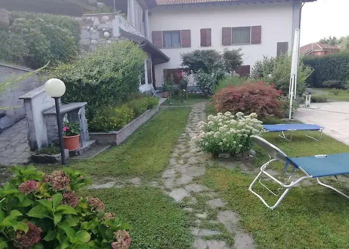 Un Bell Incontro Lägenhet Borgo Ticino